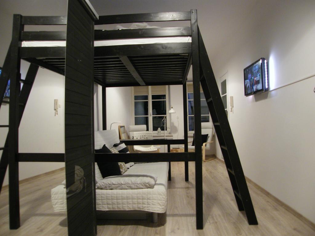 Apartament Jagiellonski Krasków Δωμάτιο φωτογραφία